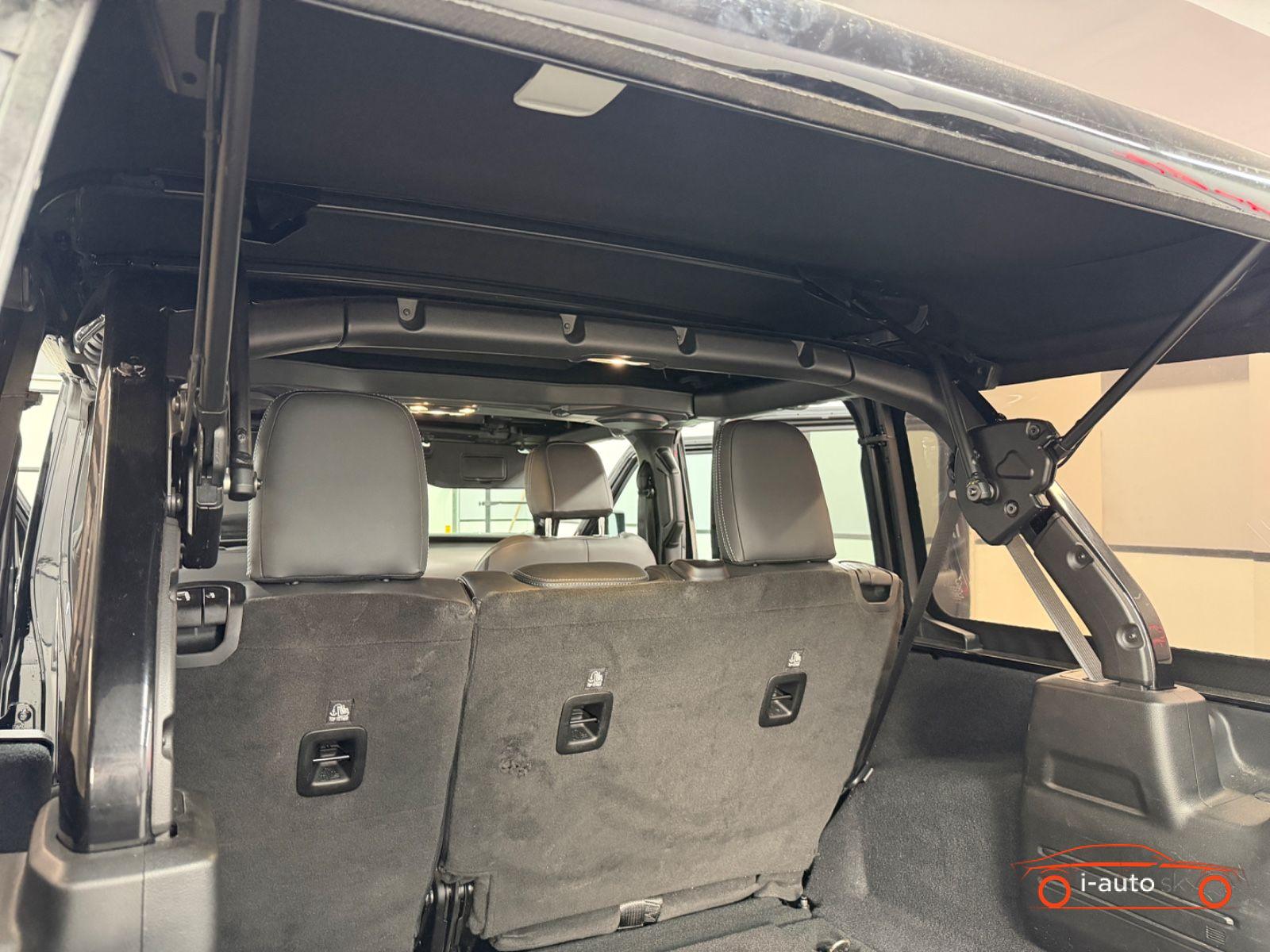 Jeep Wrangler 3.6 V6 eTorque 4X4 Sport S za 46500€