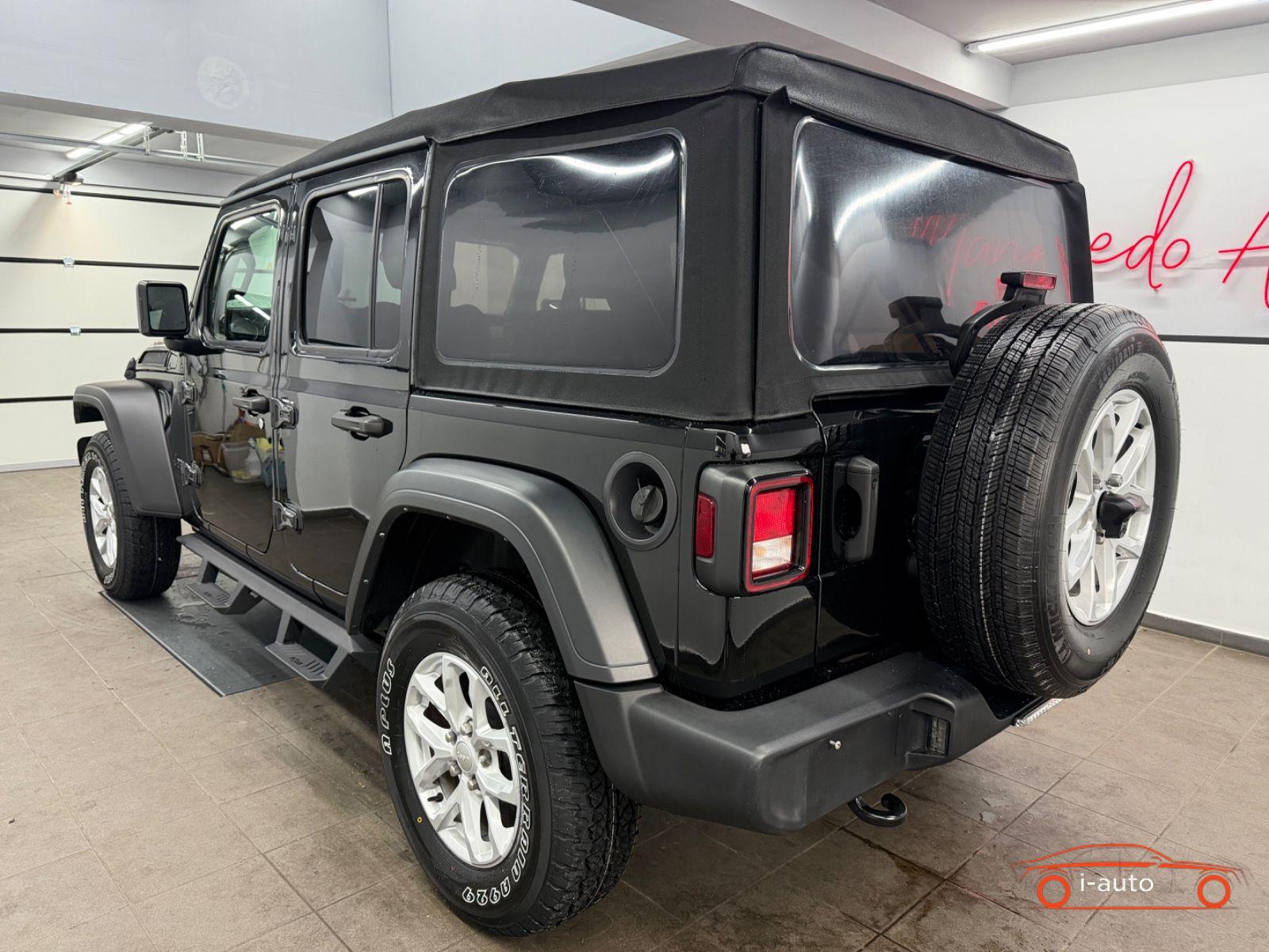 Jeep Wrangler 3.6 V6 eTorque 4X4 Sport S za 46500€