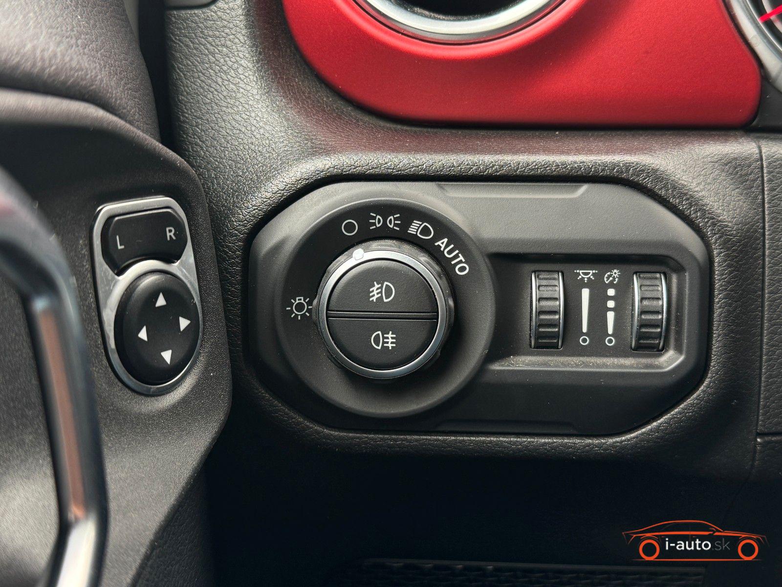 Jeep Wrangler 2,2 l CRDi Unlimited Rubicon za 39700€
