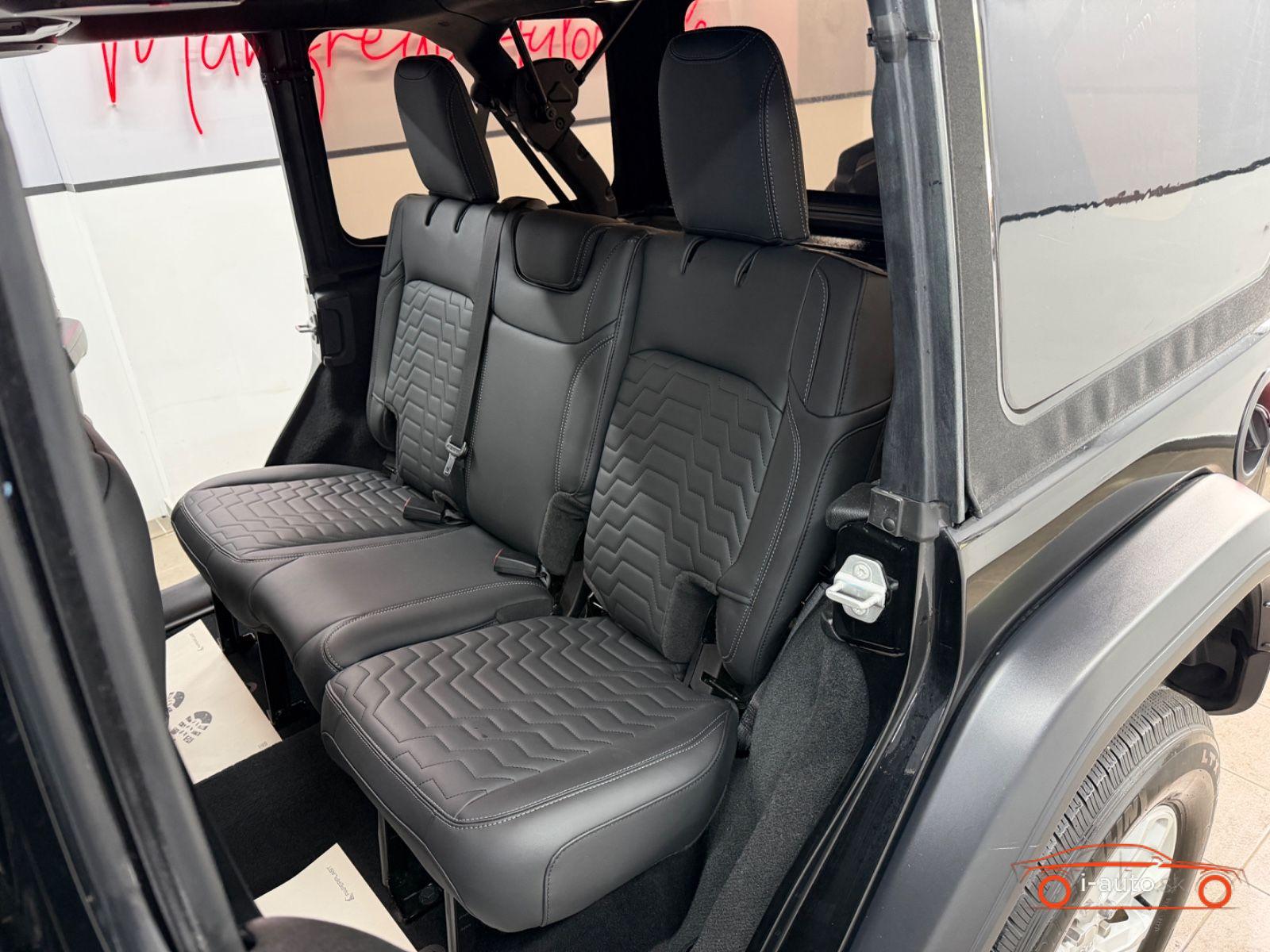 Jeep Wrangler 3.6 V6 eTorque 4X4 Sport S za 46500€