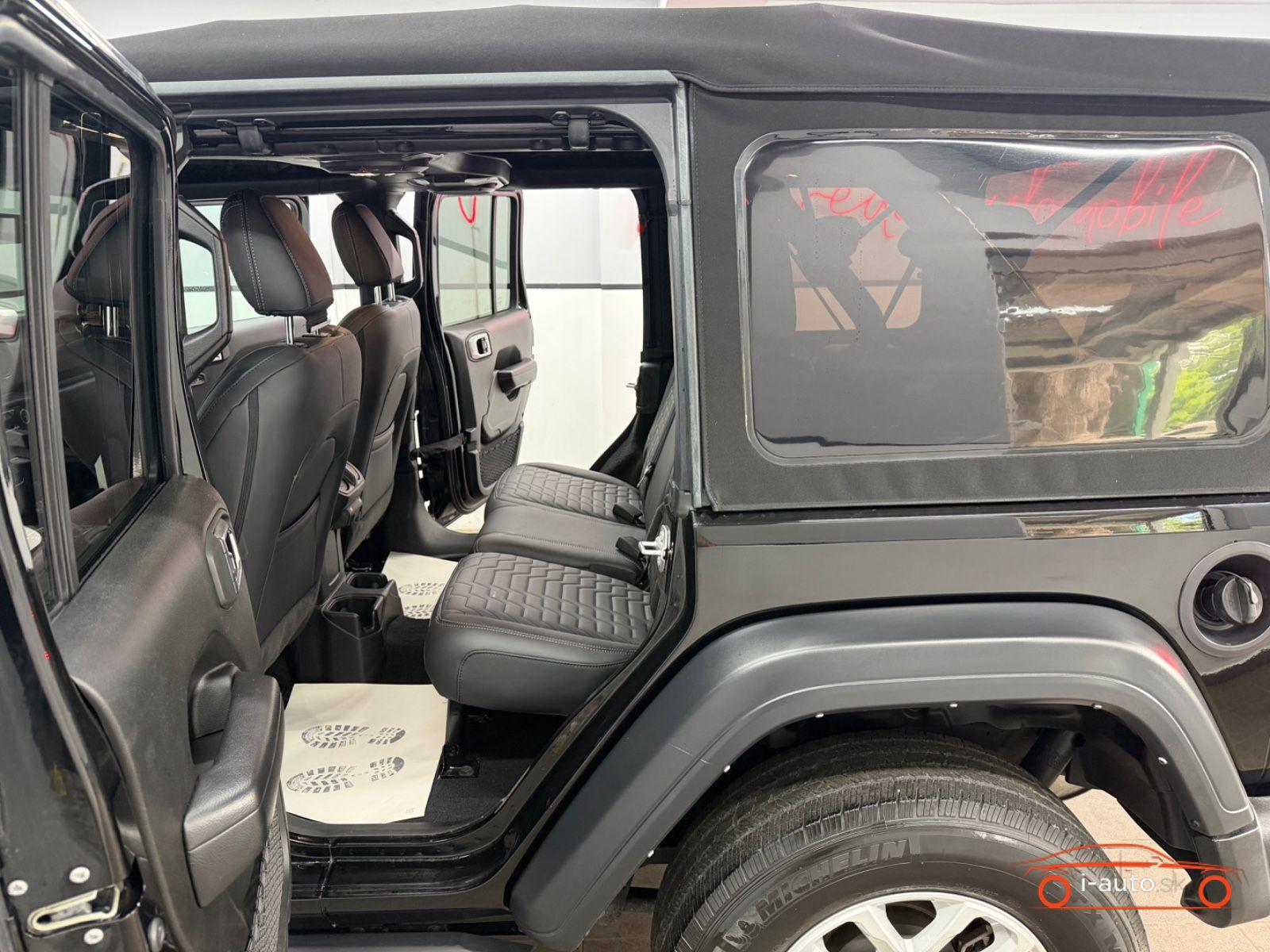Jeep Wrangler 3.6 V6 eTorque 4X4 Sport S za 46500€