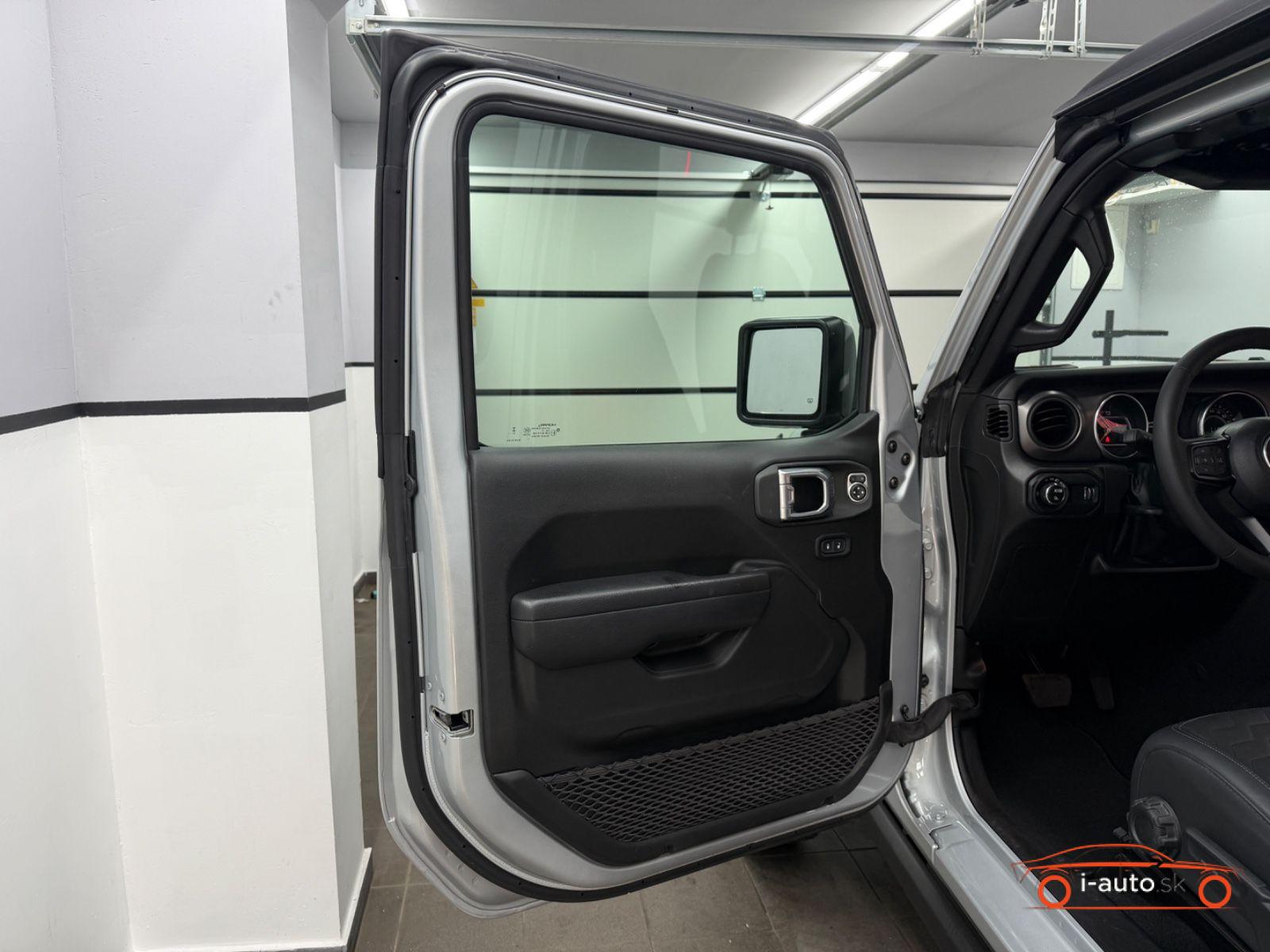Jeep Gladiator 3.6 V6 Sport 4x4 Willys za 49800€