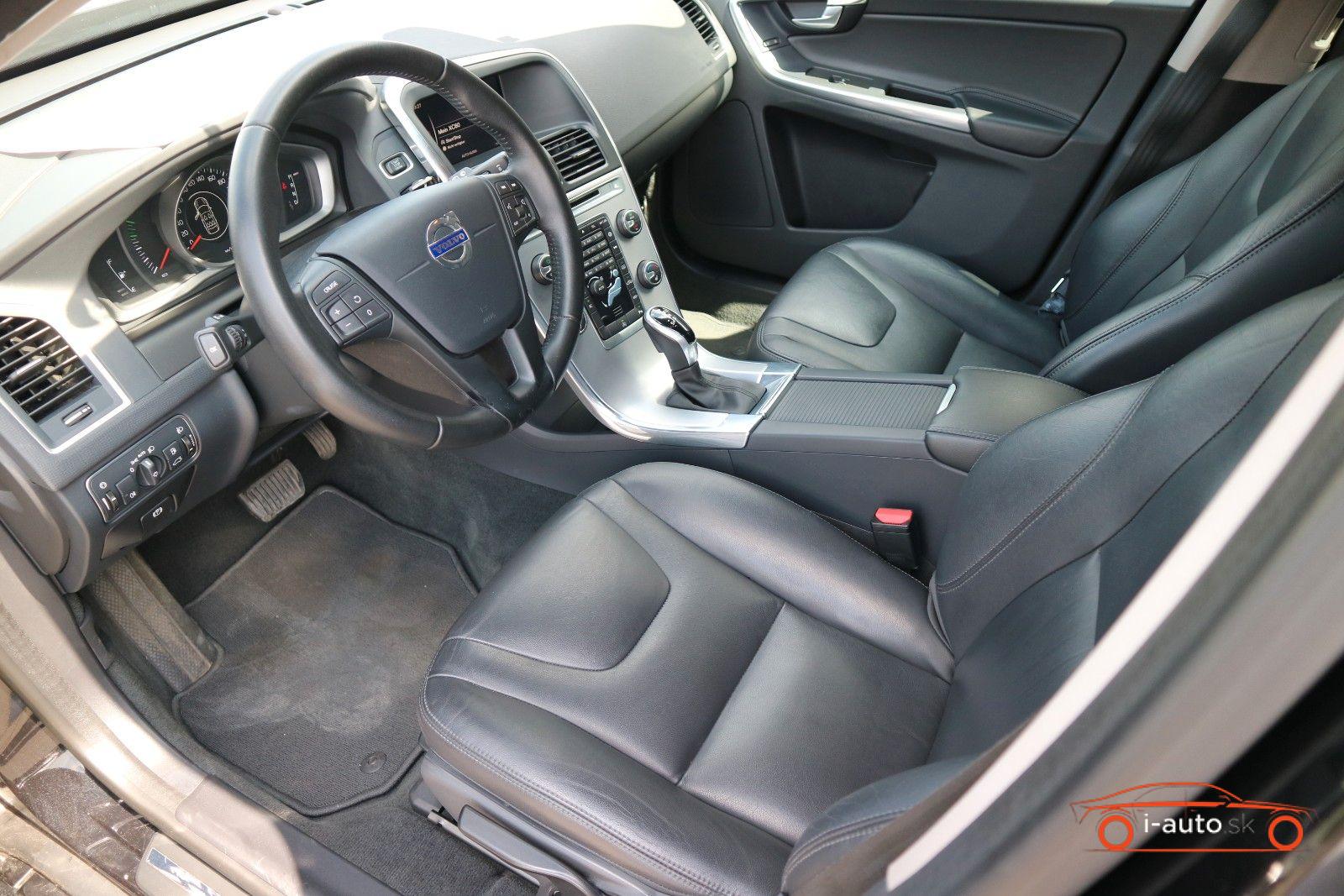 Volvo XC60 2.0 Diesel Kinetic za 17100€