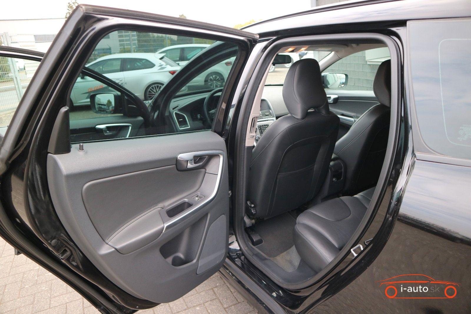 Volvo XC60 2.0 Diesel Kinetic za 17100€