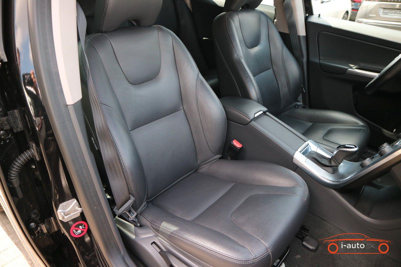 Volvo XC60 2.0 Diesel Kinetic za 17100€