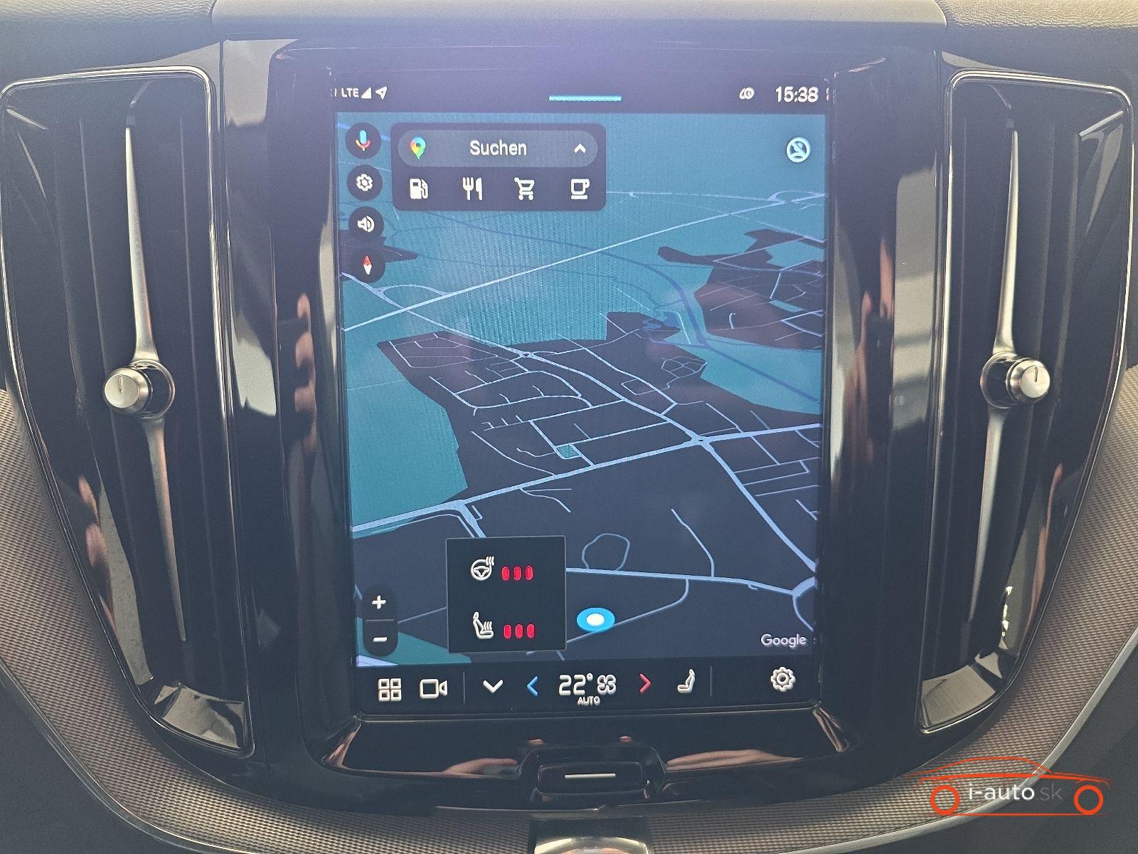 Volvo XC60 B4 R-Design za 34500€