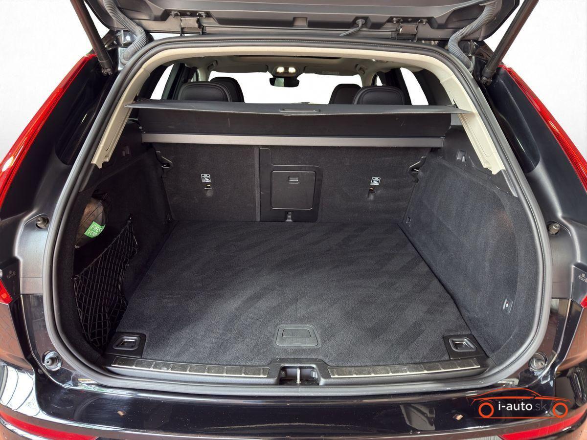 Volvo XC60 T6 AWD Inscription za 36000€