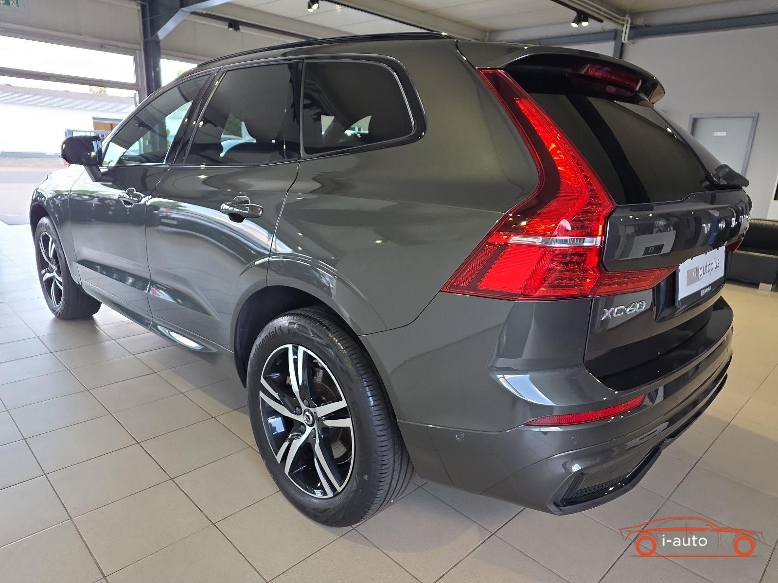 Volvo XC60 B4 R-Design za 34500€