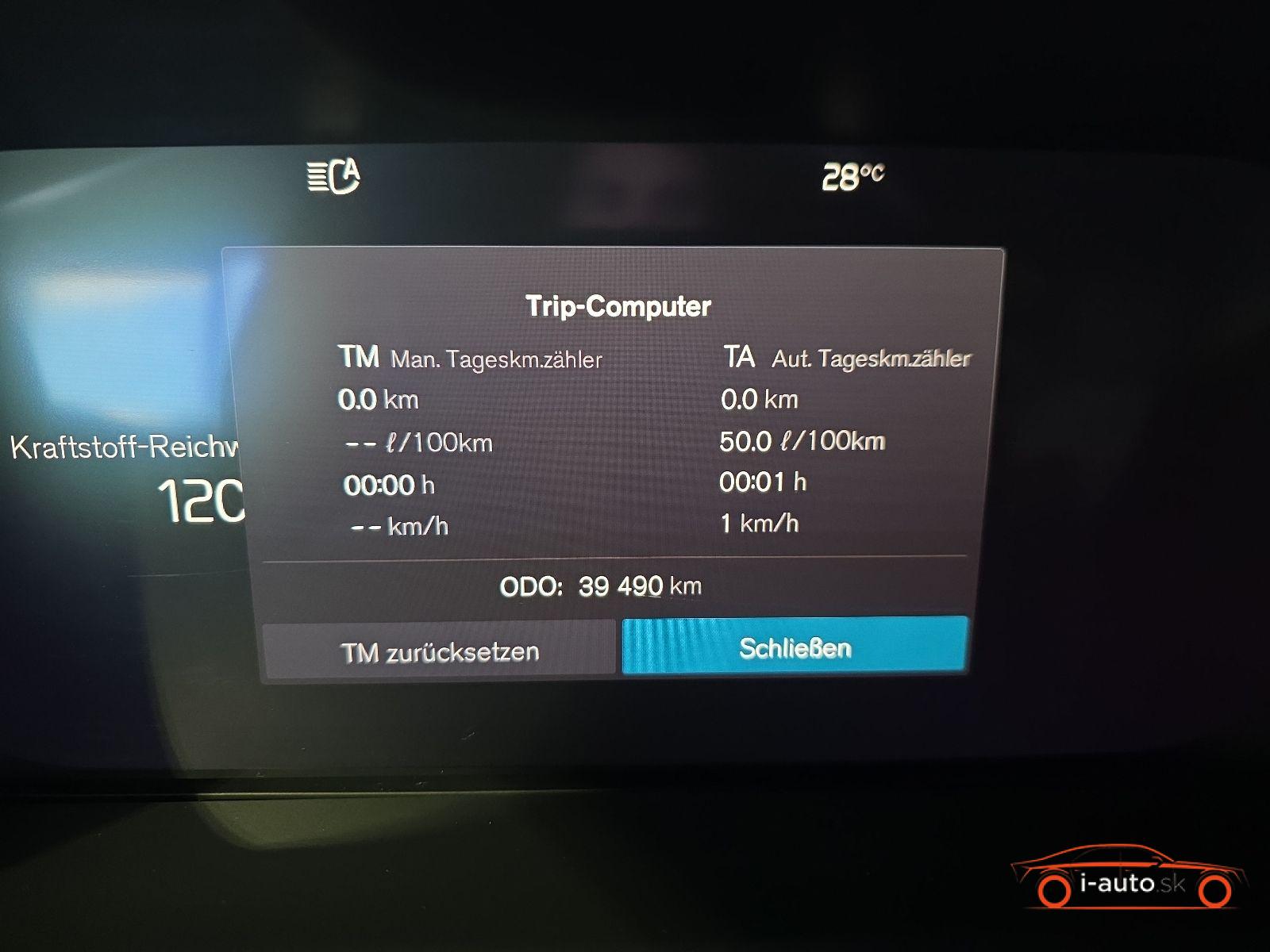 Volvo XC60 B4 R-Design za 34500€