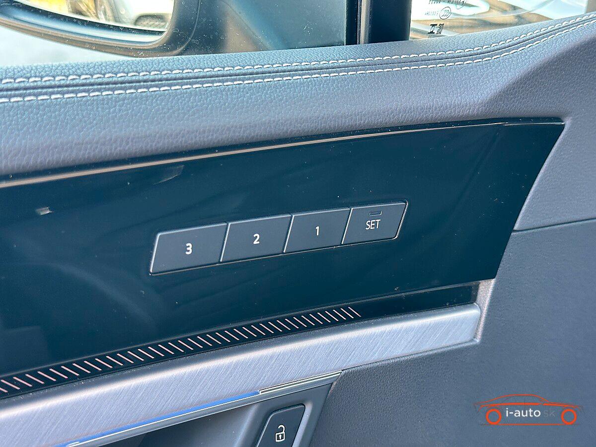 Volkswagen Touareg 4Motion V6 TSI eHybrid PHEV Elegance  za 64000€