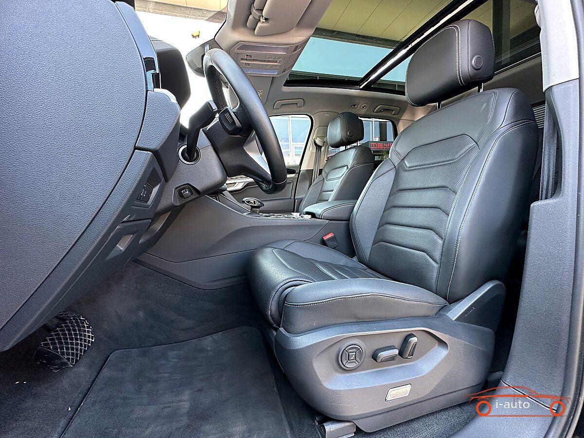 Volkswagen Touareg 4Motion V6 TSI eHybrid PHEV Elegance  za 64000€