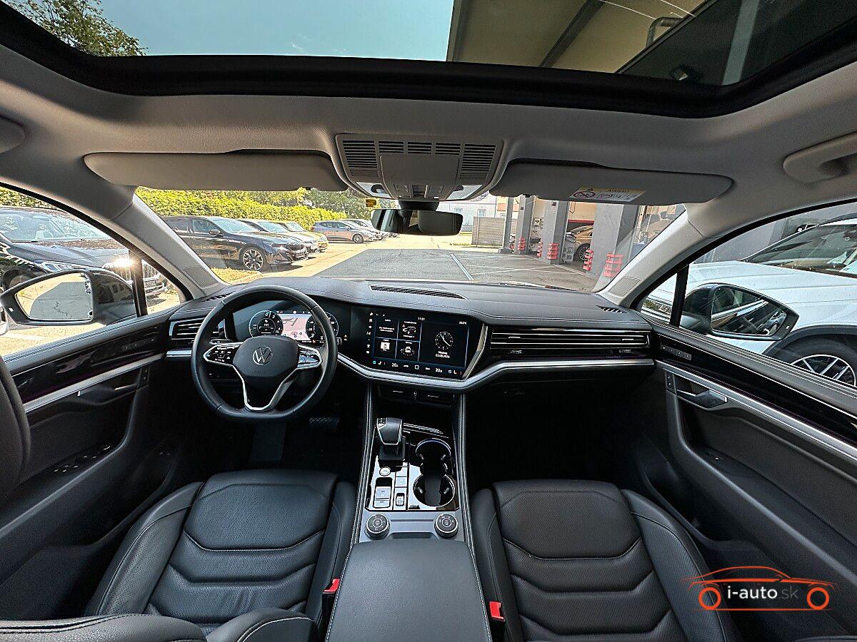 Volkswagen Touareg 4Motion V6 TSI eHybrid PHEV Elegance  za 64000€