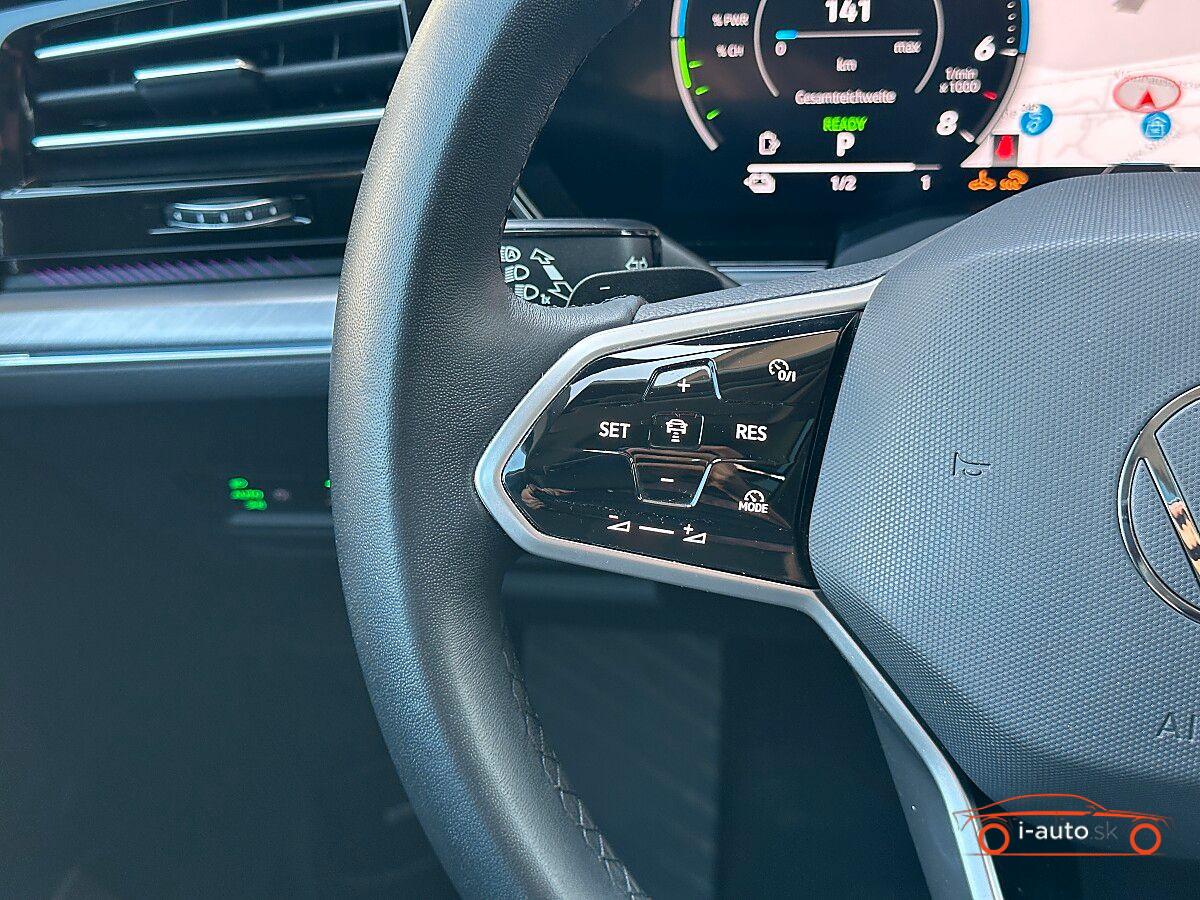Volkswagen Touareg 4Motion V6 TSI eHybrid PHEV Elegance  za 64000€