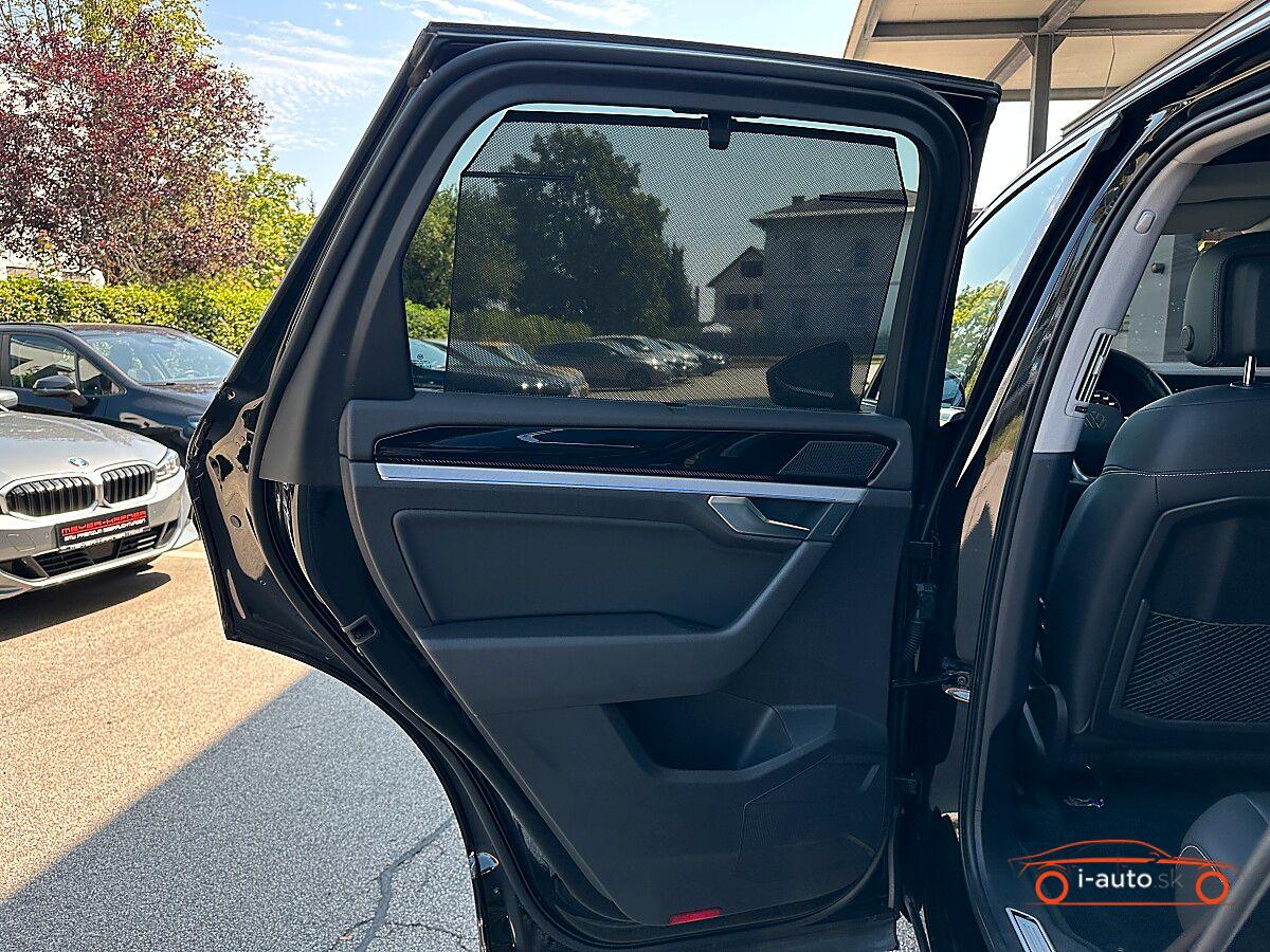 Volkswagen Touareg 4Motion V6 TSI eHybrid PHEV Elegance  za 64000€
