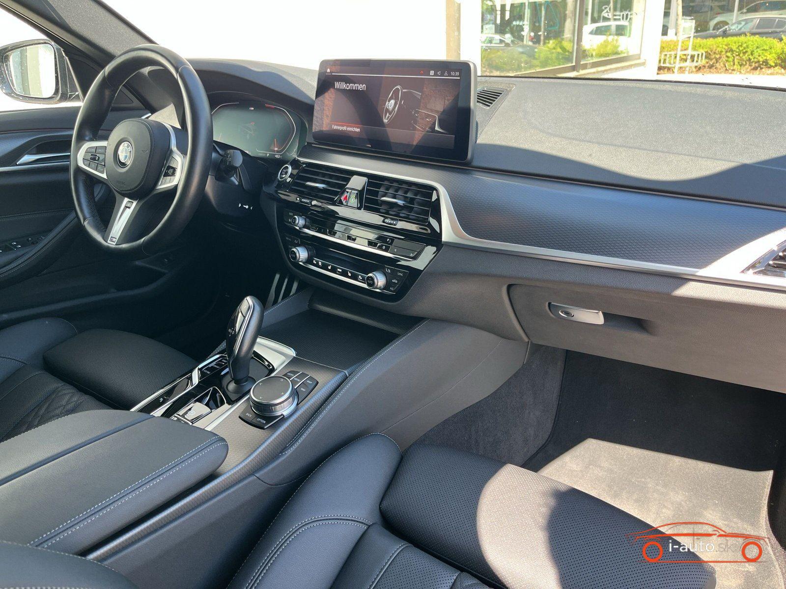 BMW 5 Touring 530d M Sport za 39900€