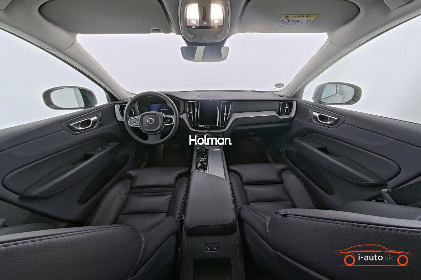 Volvo XC60 T6 AWD Recharge Plus Dark za 35000€