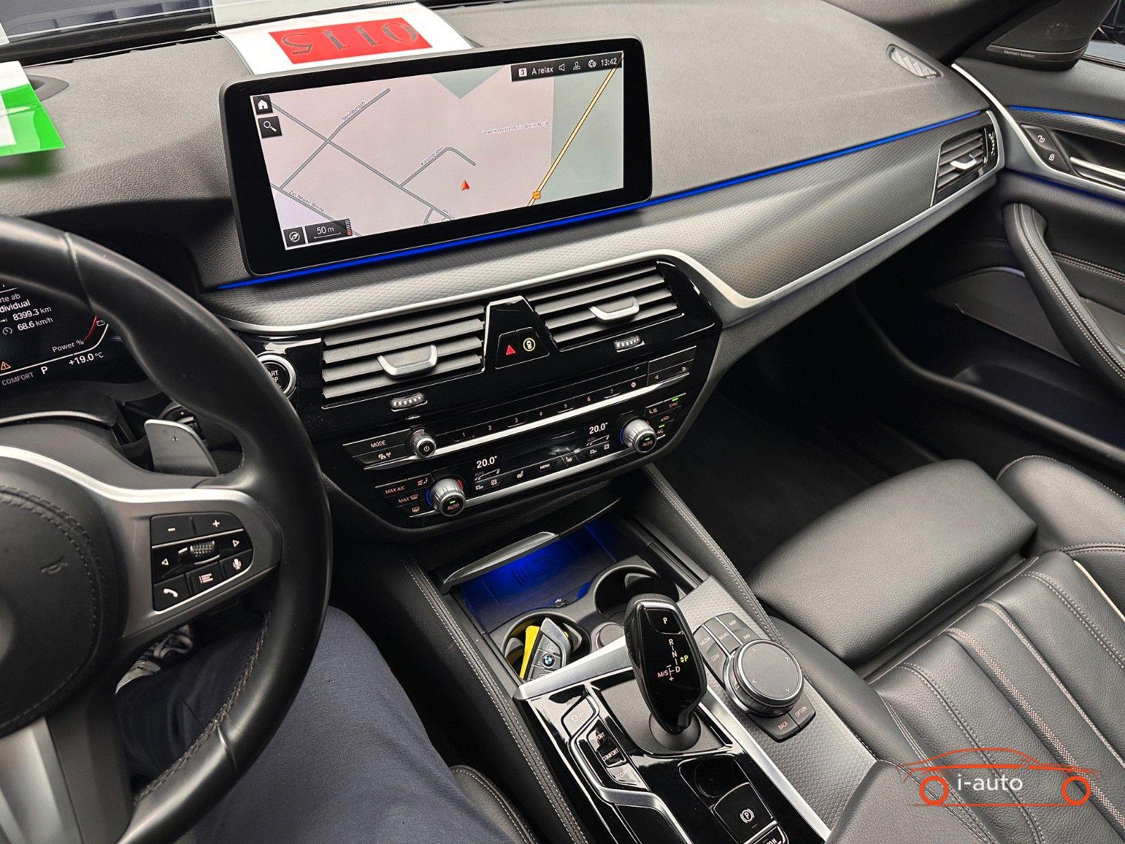 BMW 530 530 d touring xDrive M-Sport za 46500€