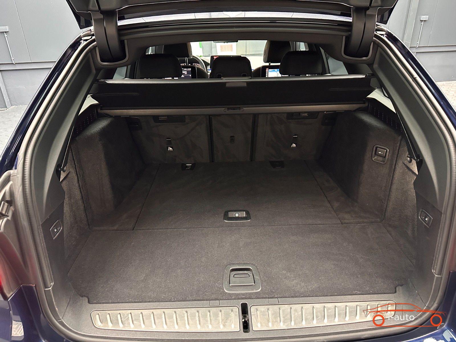 BMW 530 530 d touring xDrive M-Sport za 46500€