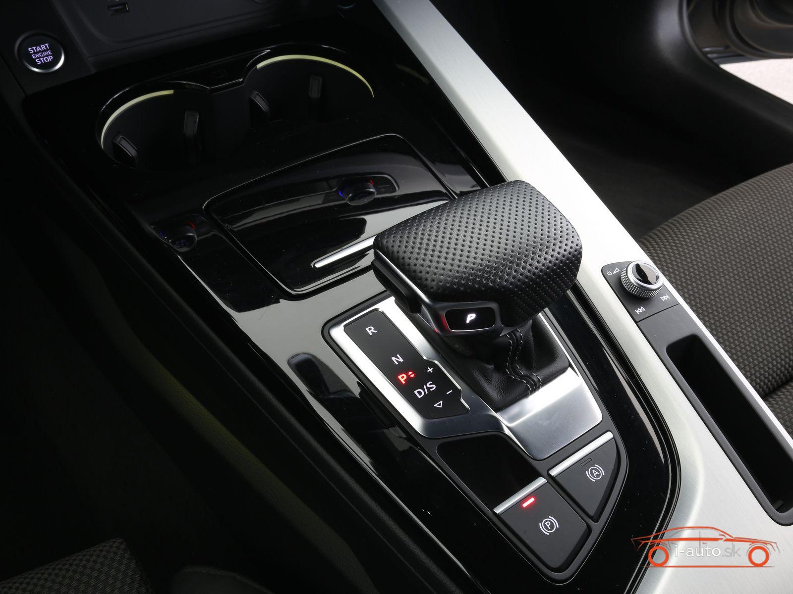 Audi A4  45 TFSI quattro S line S tronic za 35300€