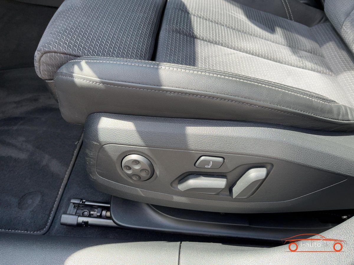 Audi A4 Avant 45 TFSI quattro S line  za 34800€