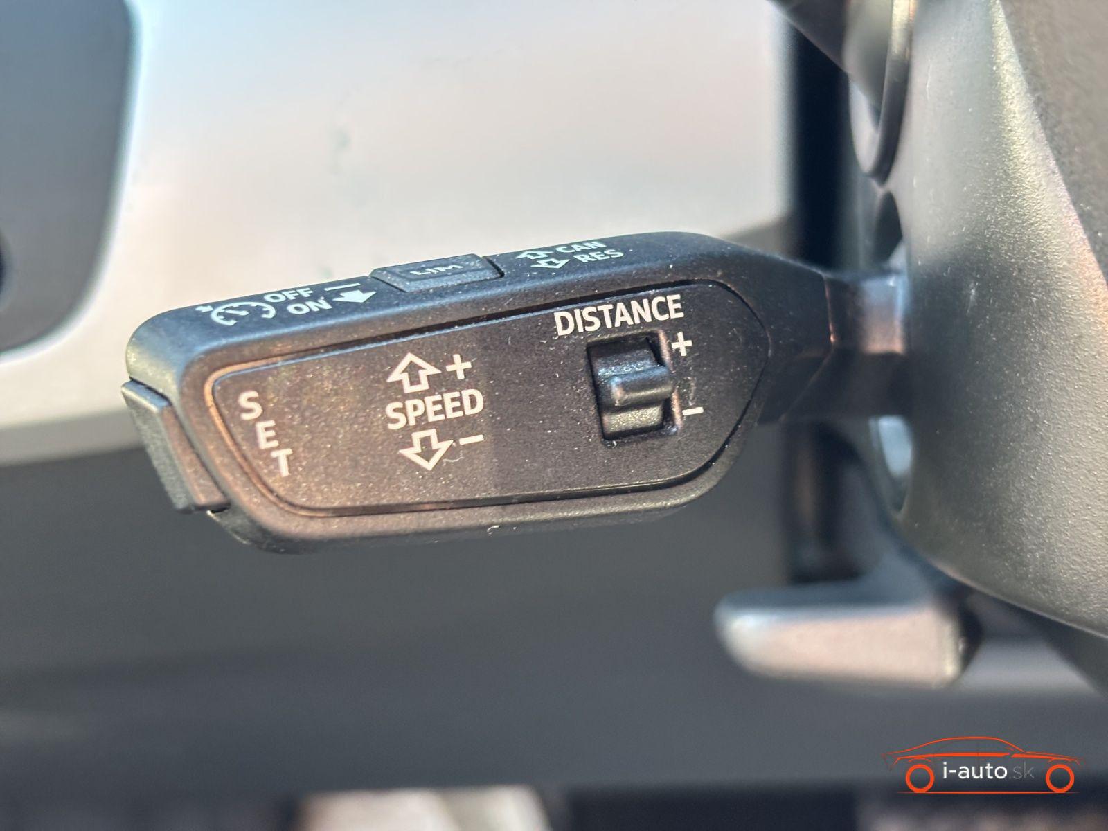 Audi A4 40 TFSI Stronic S LINE za 28990€