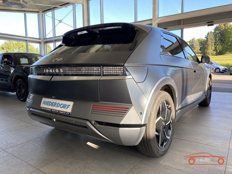 Hyundai IONIQ 5 72,6kwh   za 26000€