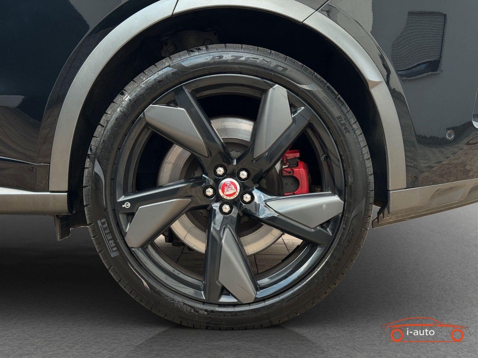 Jaguar F-Pace P550 AWD SVR za 52500€