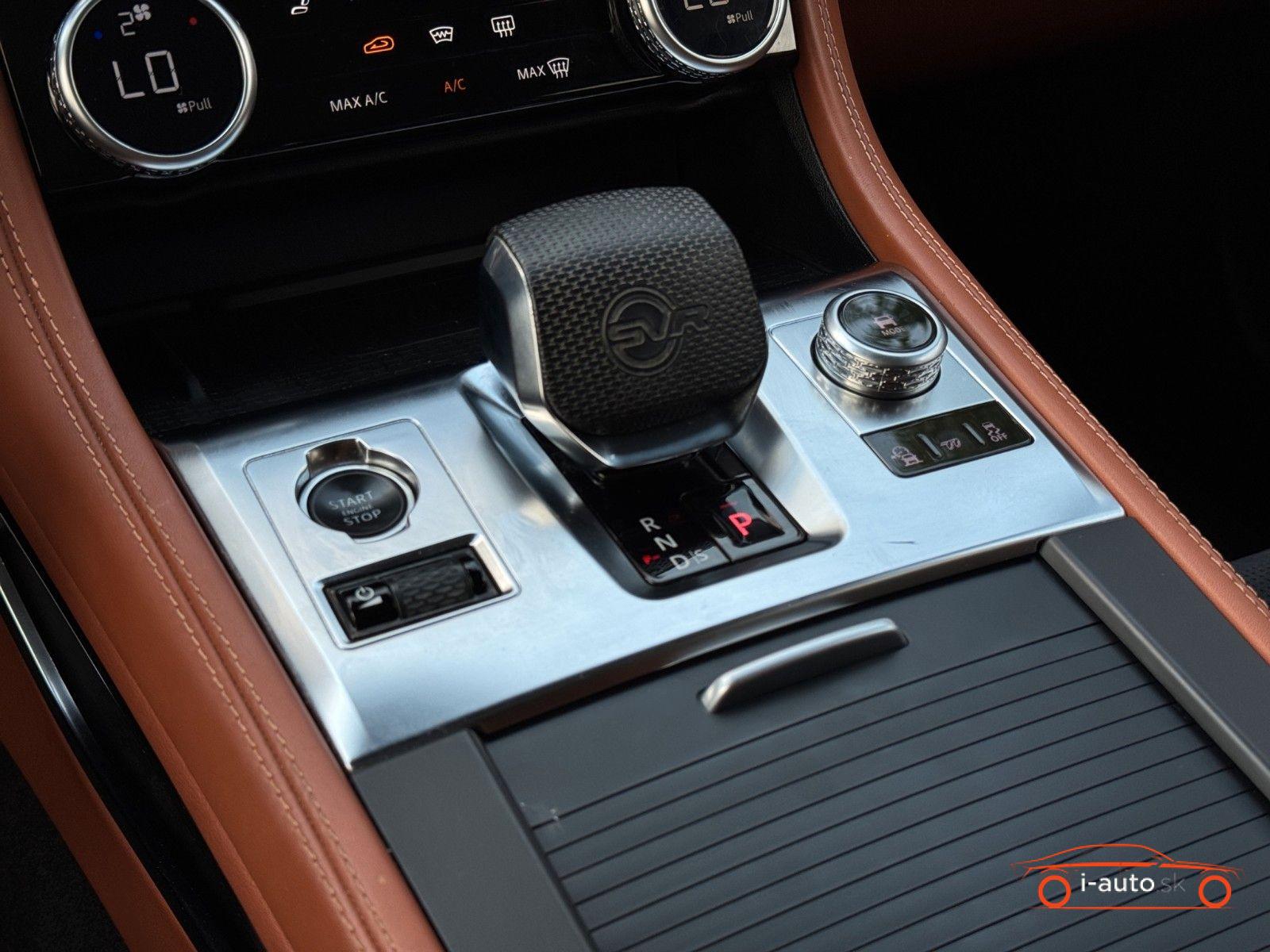 Jaguar F-Pace P550 AWD SVR za 52500€