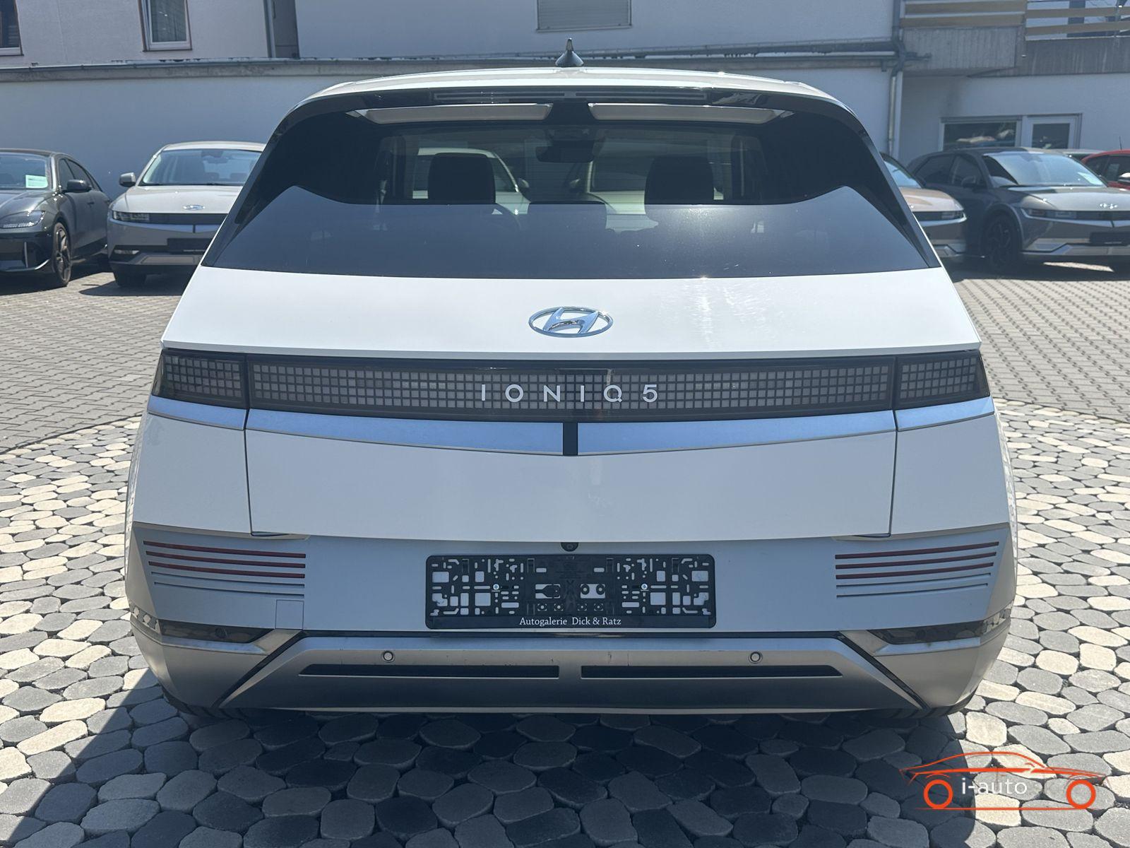 Hyundai IONIQ 5 Techniq 4WD  72,6kWh za 28700€