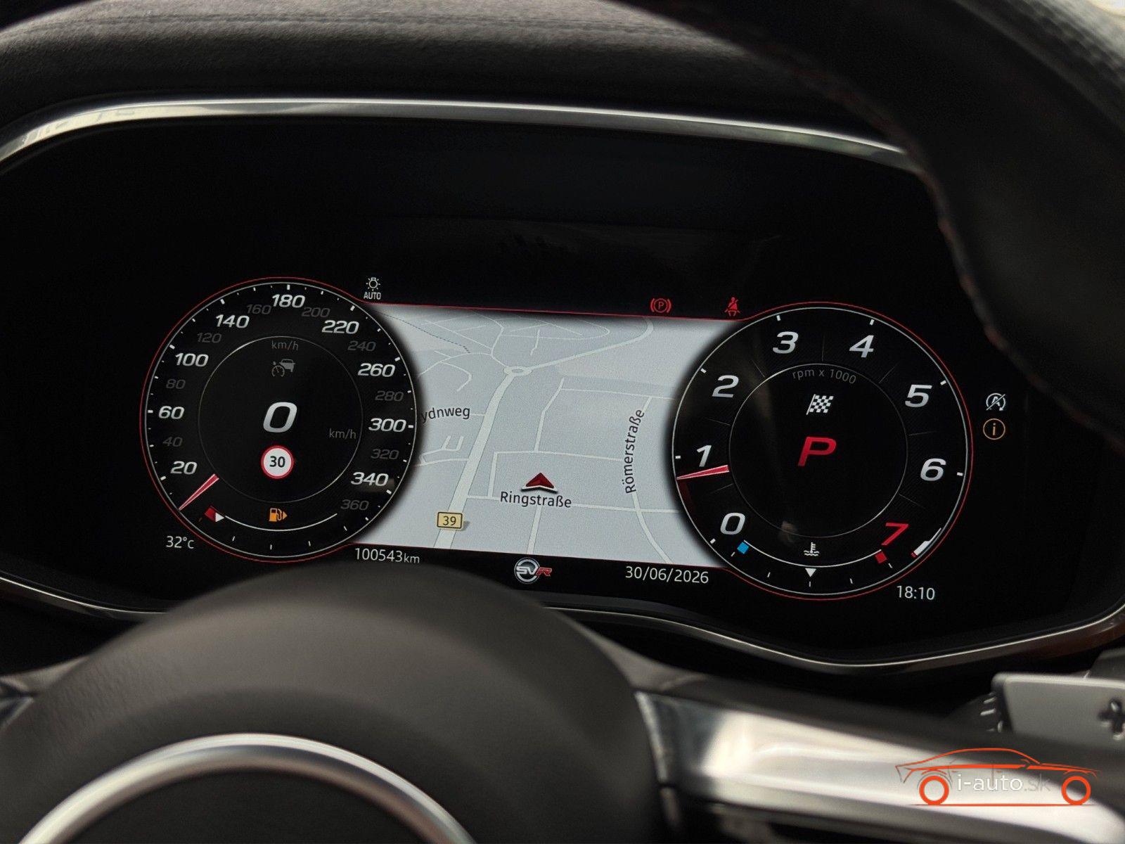 Jaguar F-Pace P550 AWD SVR za 52500€