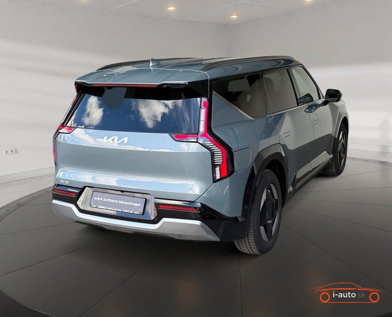 Kia EV9 AWD za 65500€