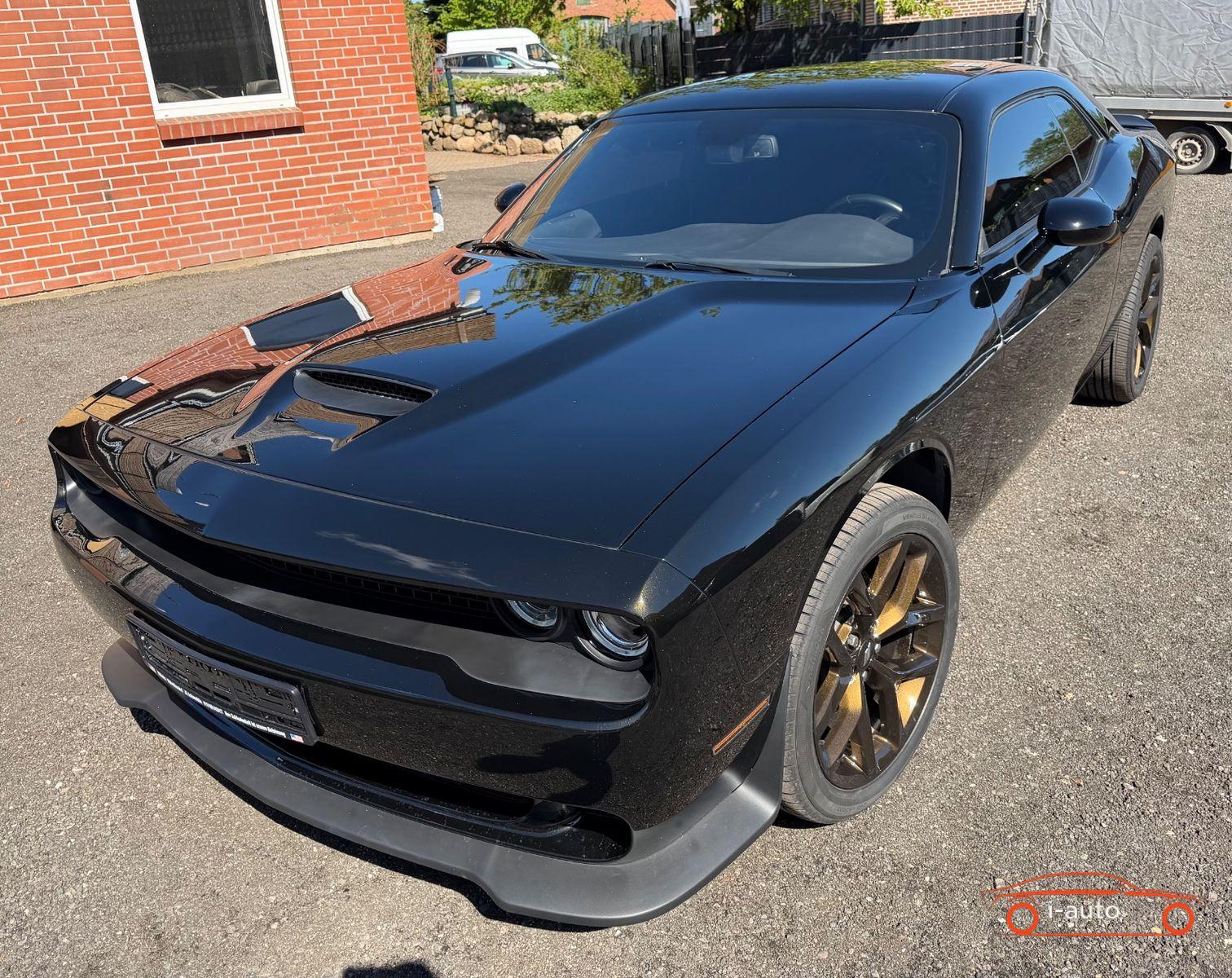 Dodge Challenger 3.6 AWD za 28000€