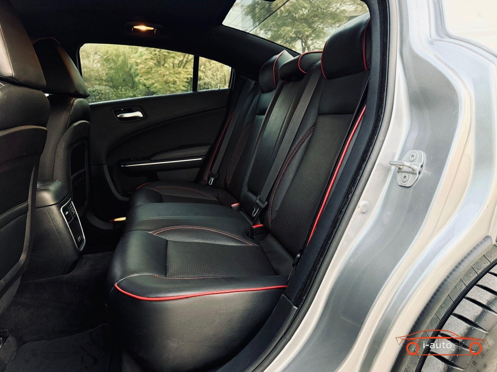 Dodge Charger SRT za 31100€