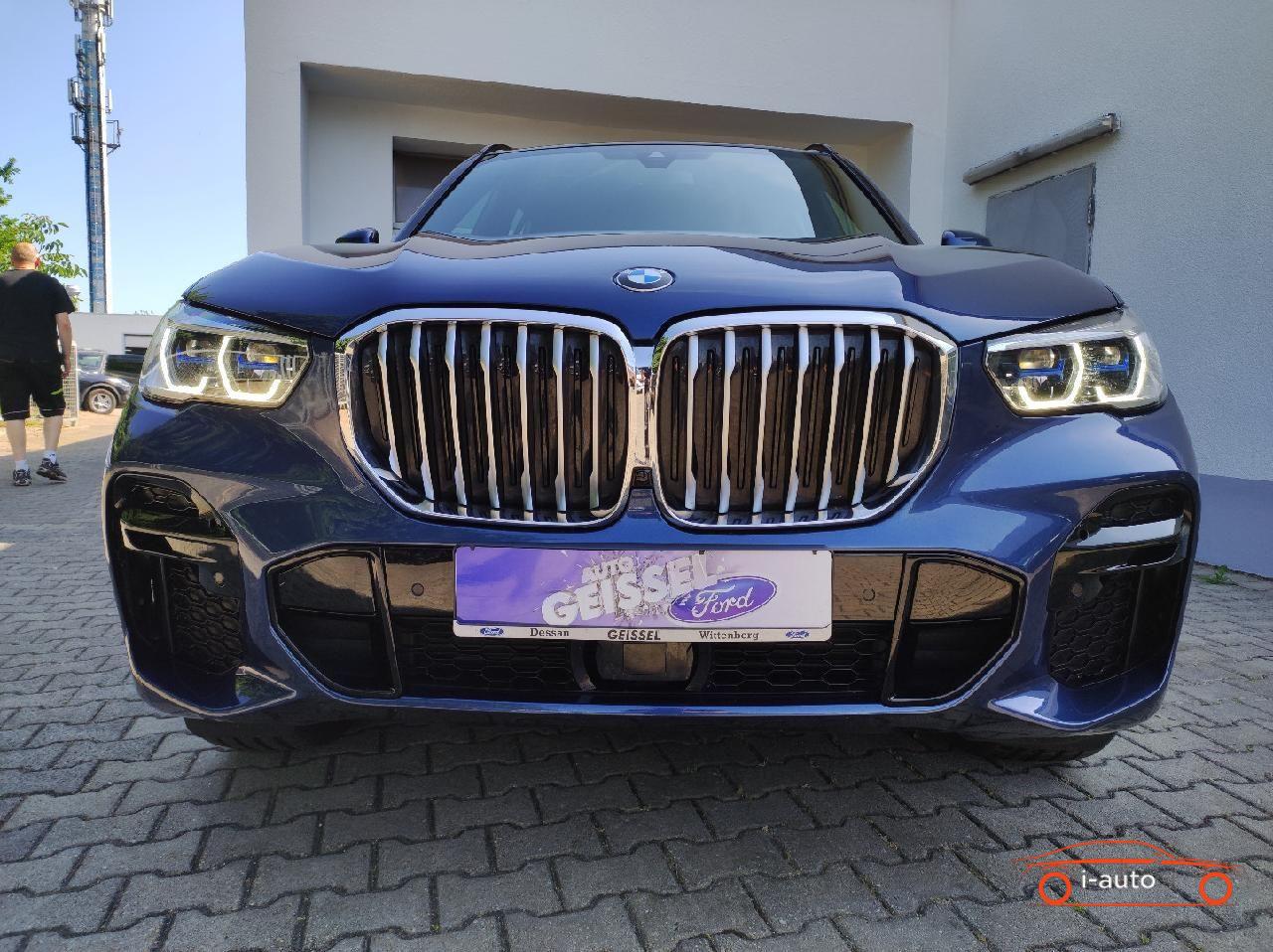 BMW X5 xDrive 40 i M Sport  za 58200€