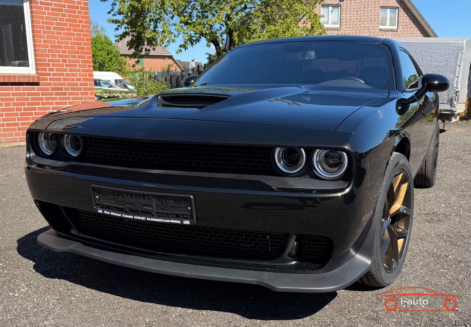 Dodge Challenger 3.6 AWD za 28000€