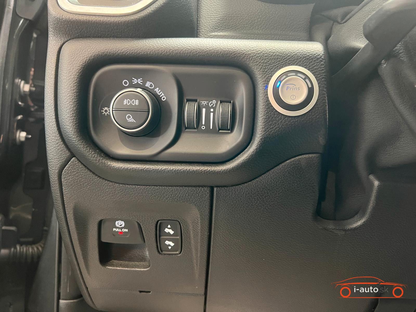 Dodge RAM 1500 5,7 V8 Larami Sport LPG za 53100€