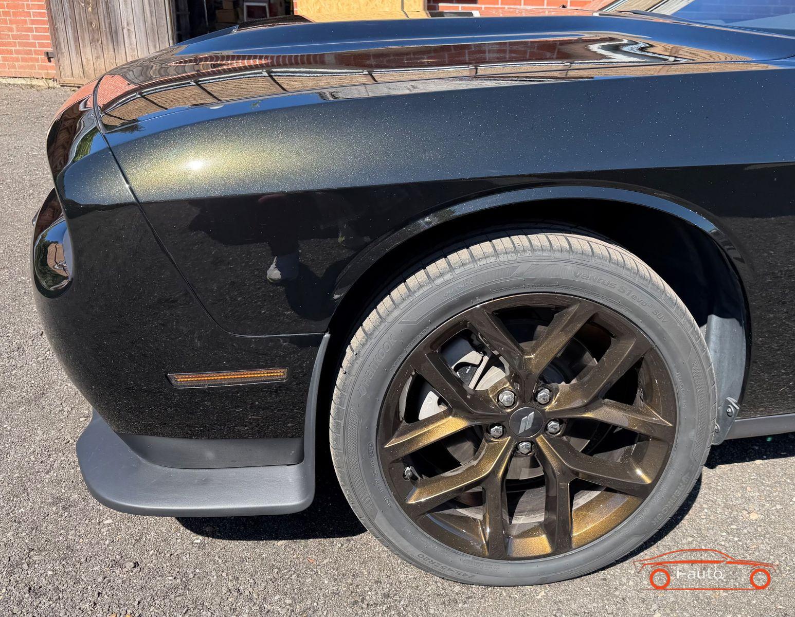 Dodge Challenger 3.6 AWD za 28000€