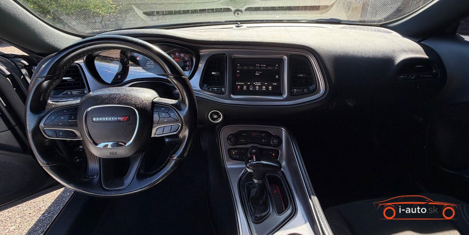 Dodge Challenger 3.6 AWD za 28000€