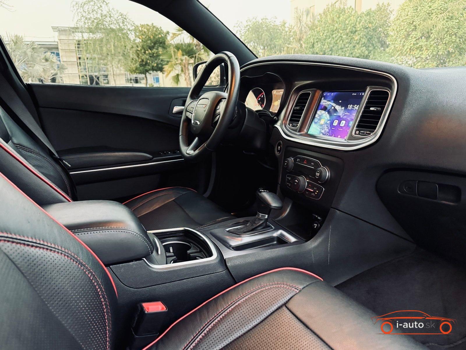Dodge Charger SRT za 31100€