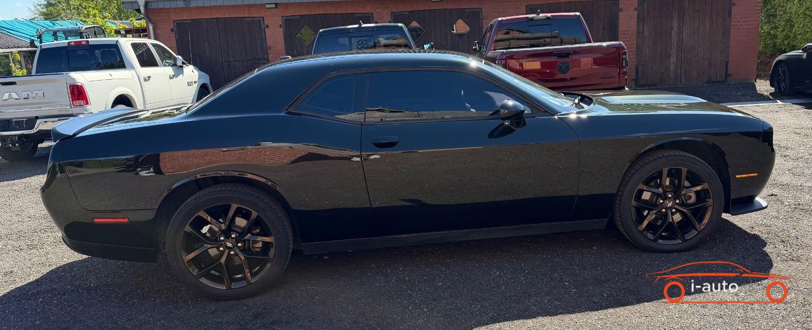 Dodge Challenger 3.6 AWD za 28000€