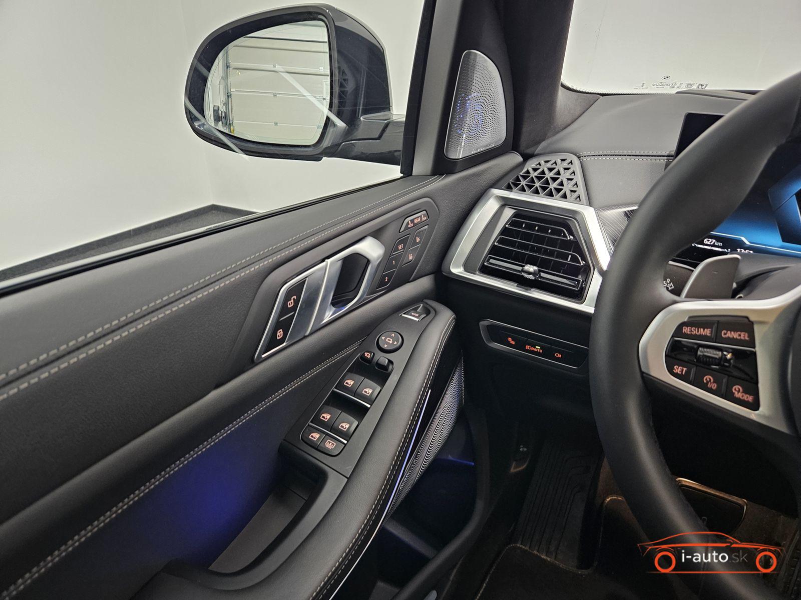 BMW X7 xDrive 40d za 111000€