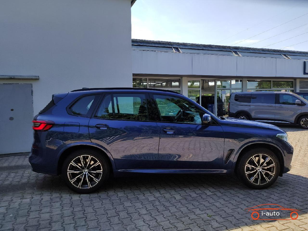 BMW X5 xDrive 40 i M Sport  za 58200€