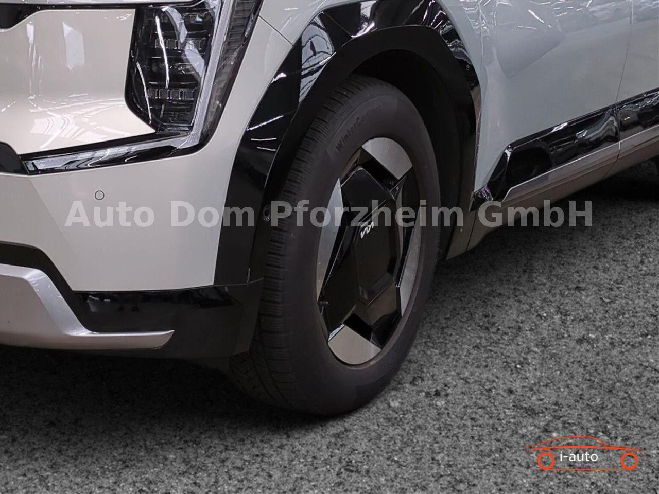 Kia EV9 4WD  Earth Drive/Comfort 283KW za 62500€