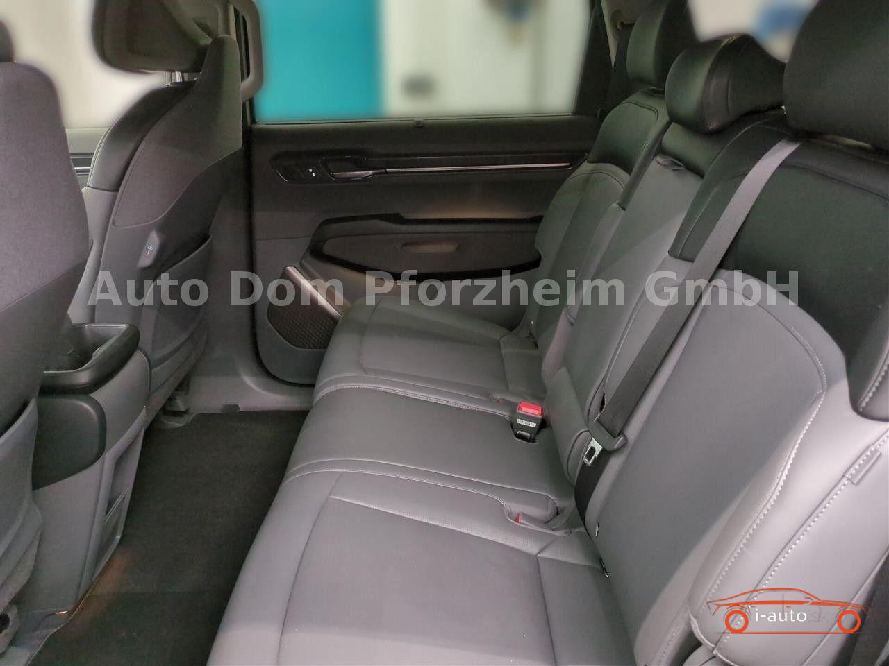 Kia EV9 4WD  Earth Drive/Comfort 283KW za 62500€
