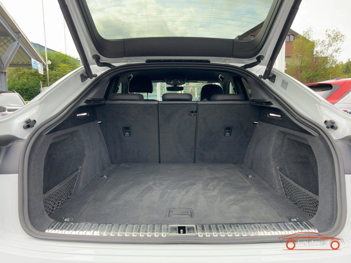Audi e-tron Sportback S line 50 quattro za 33500€