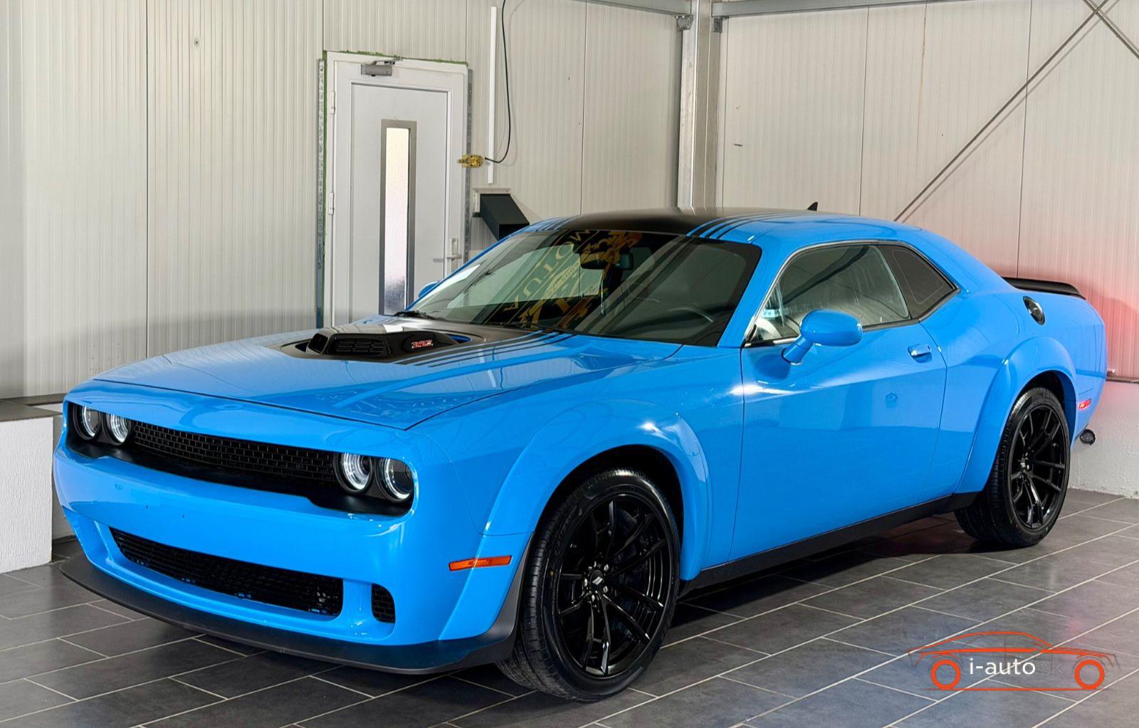 Dodge Challenger 5,7l V8 SHAKER za 41900€