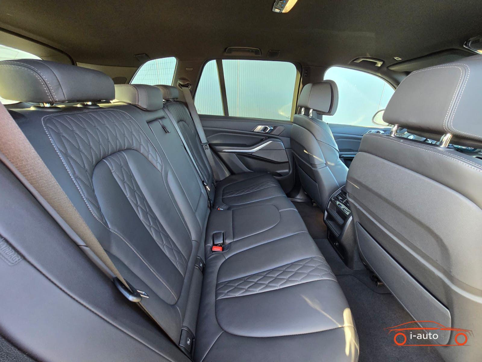 BMW X5 xDrive 45e M Sport za 60300€