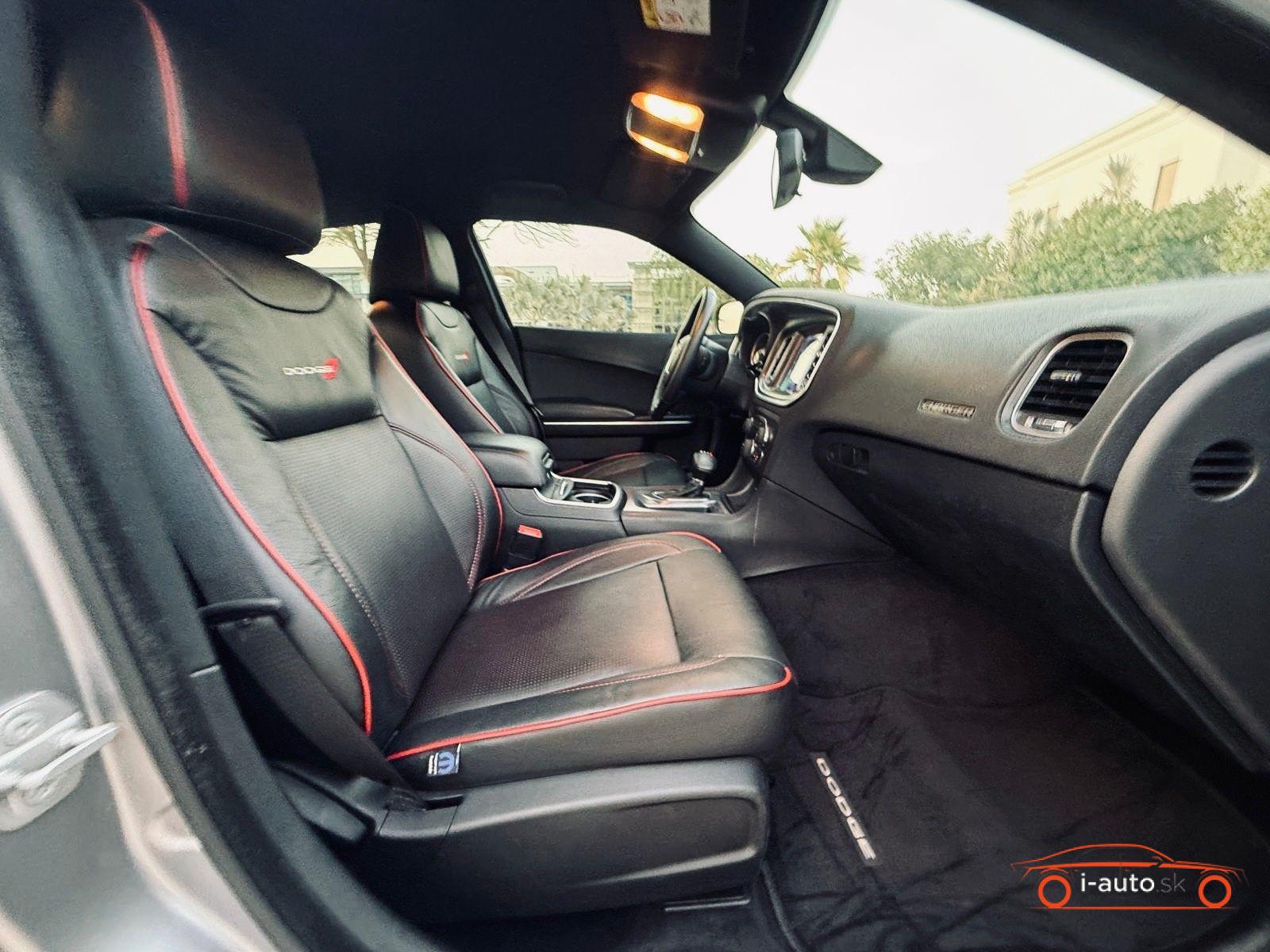 Dodge Charger SRT za 31100€