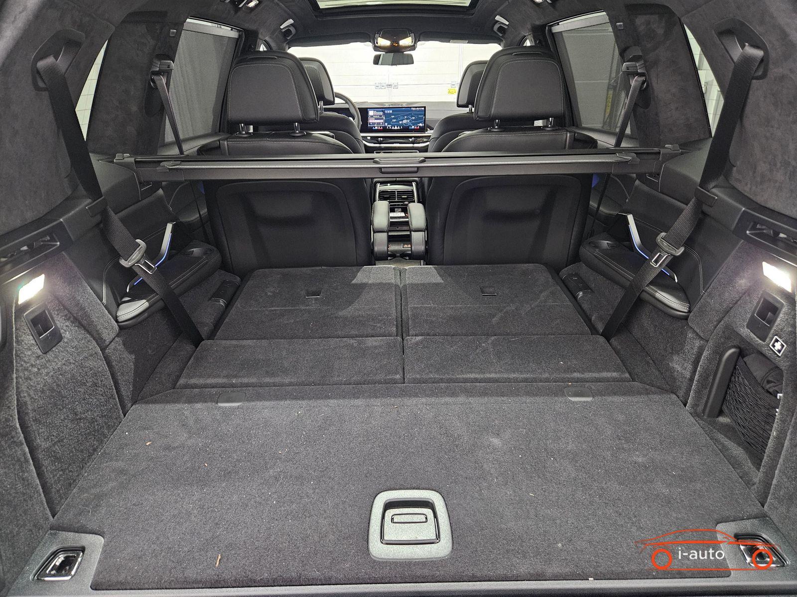 BMW X7 xDrive 40d za 111000€