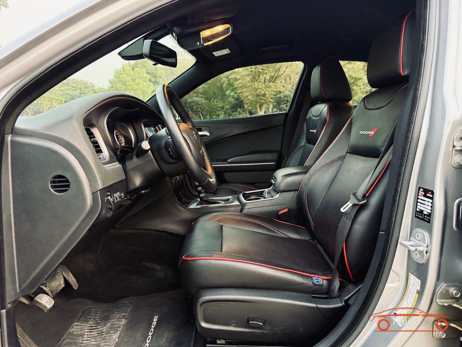 Dodge Charger SRT za 31100€